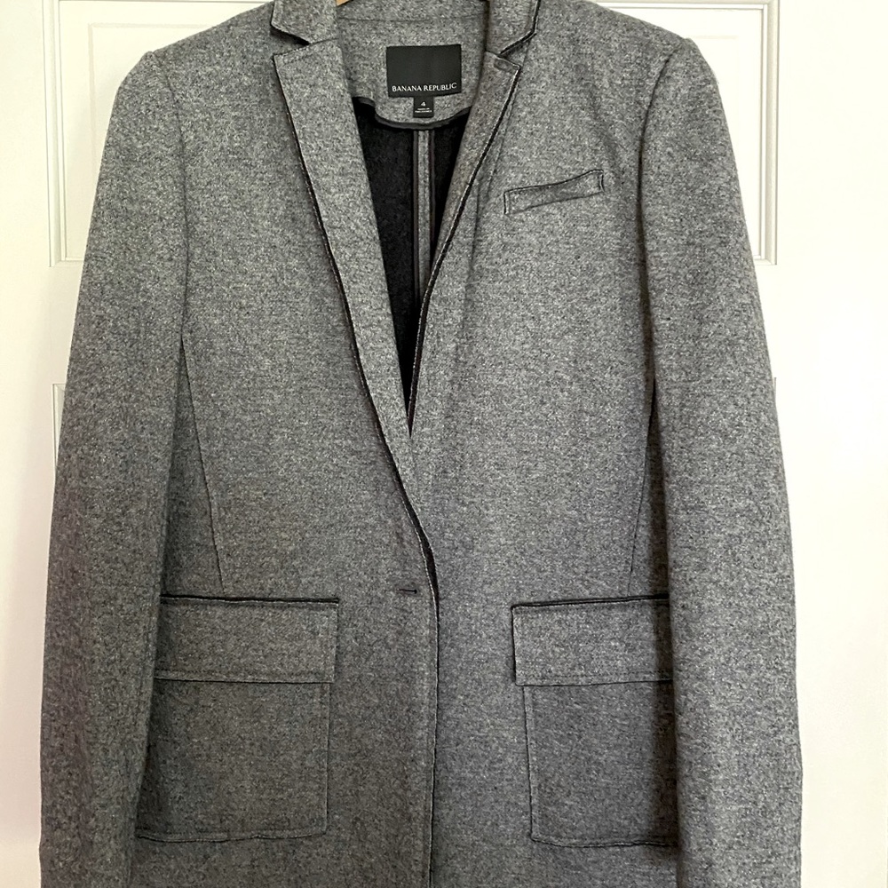 Banana republic gray blazer